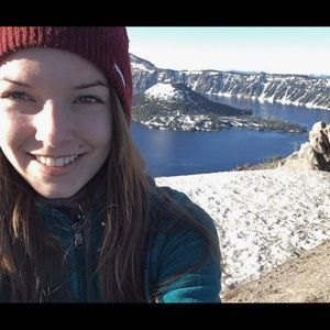 Meet your Posher, Meredith